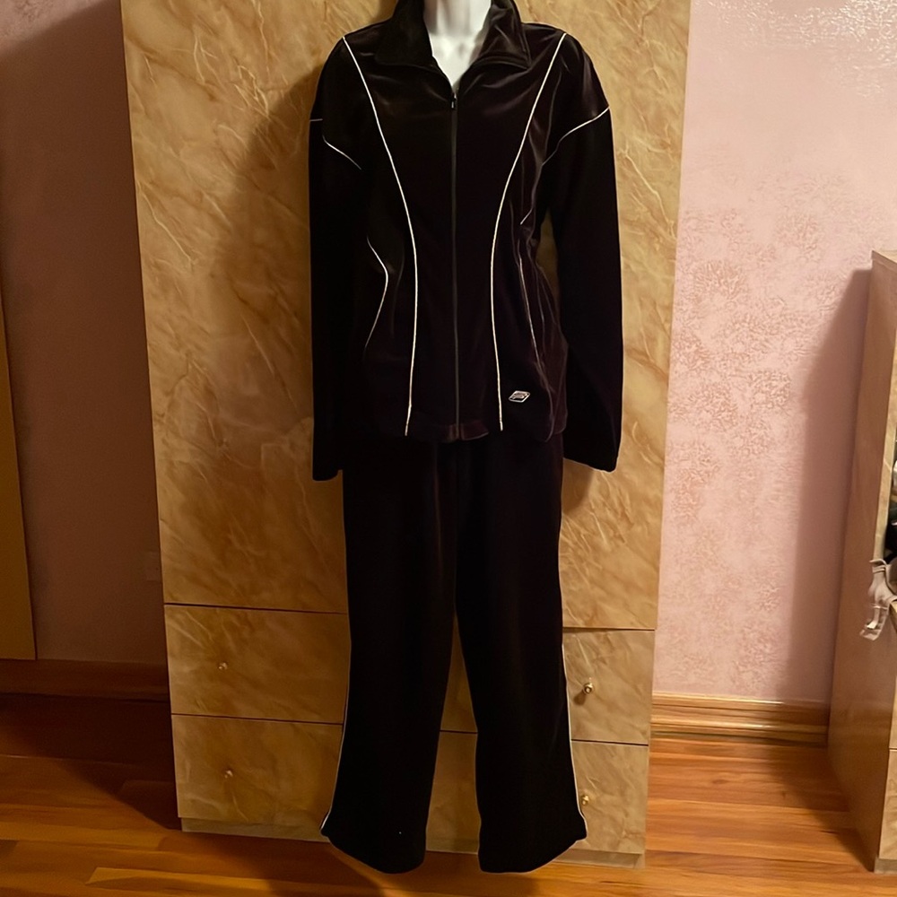 Authentic Fils velour top preowned with slit pickets black size M